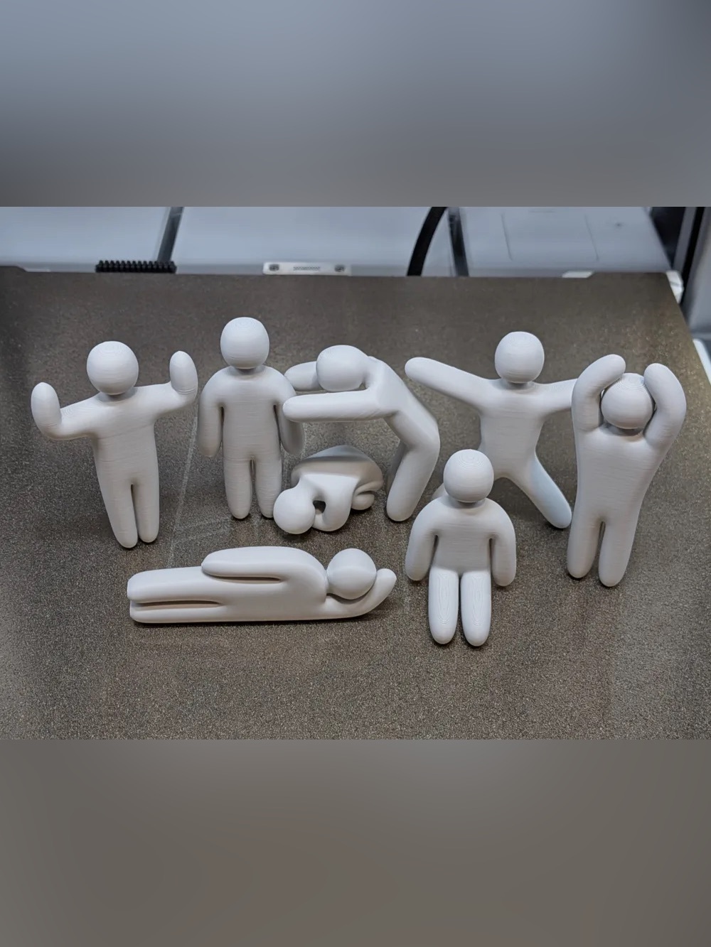 Mecca Chameleon White Decorative Human Figurine Set - Modern Home Accents